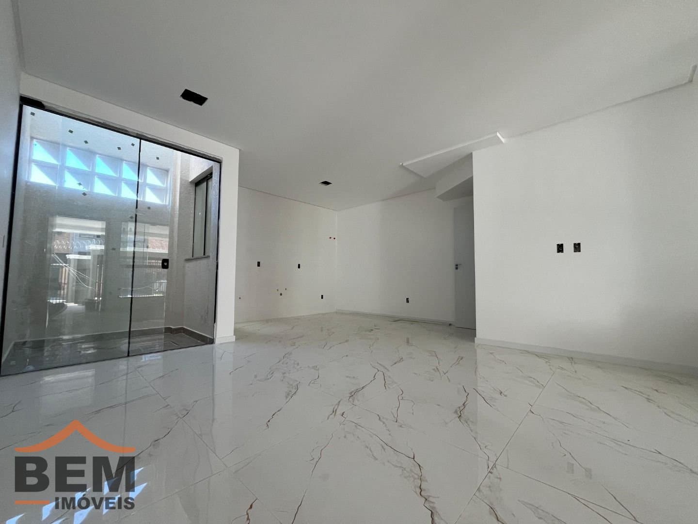 Sobrado para Venda com 3 quartos e 172m² no bairro Dom Bosco, em Itajaí
