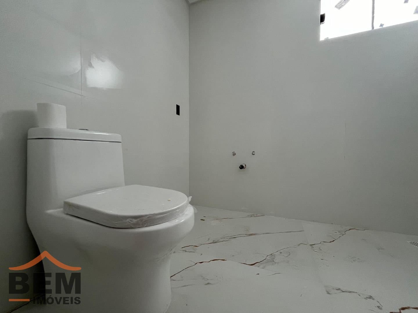 Sobrado para Venda com 3 quartos e 172m² no bairro Dom Bosco, em Itajaí