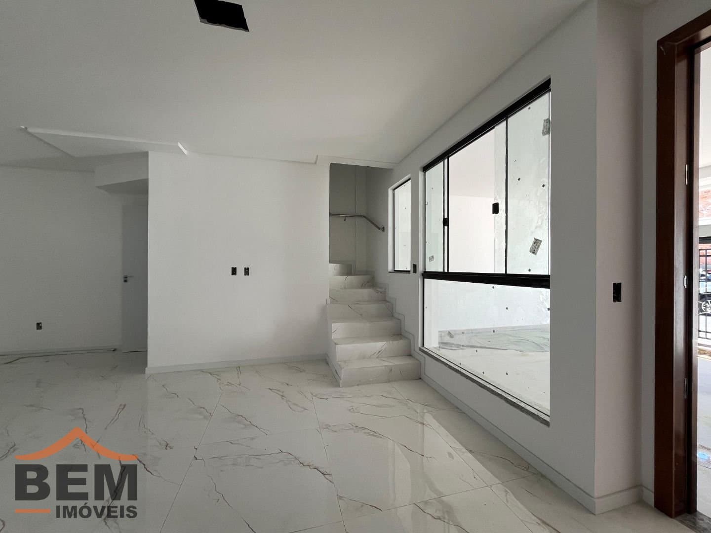 Sobrado para Venda com 3 quartos e 172m² no bairro Dom Bosco, em Itajaí