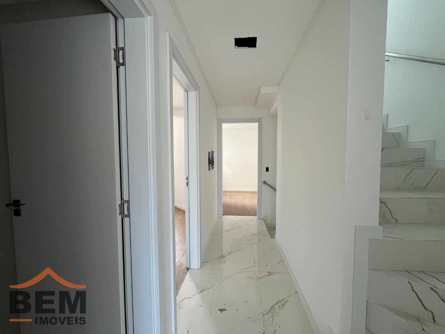 Sobrado para Venda com 3 quartos e 172m² no bairro Dom Bosco, em Itajaí