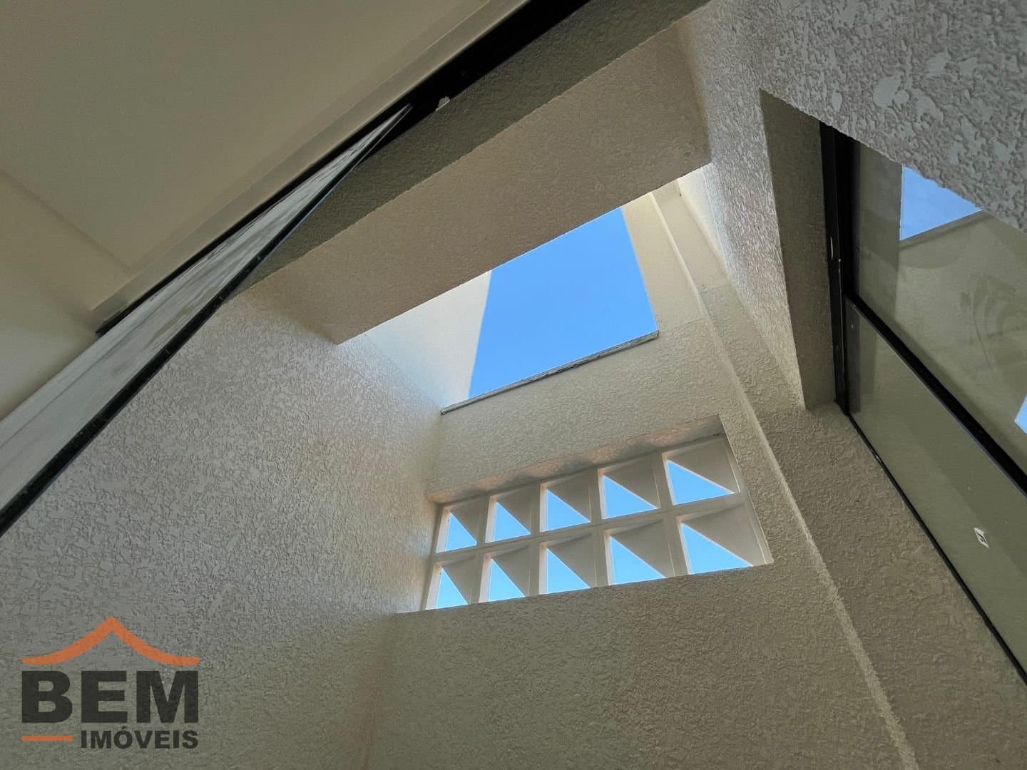 Sobrado para Venda com 3 quartos e 172m² no bairro Dom Bosco, em Itajaí