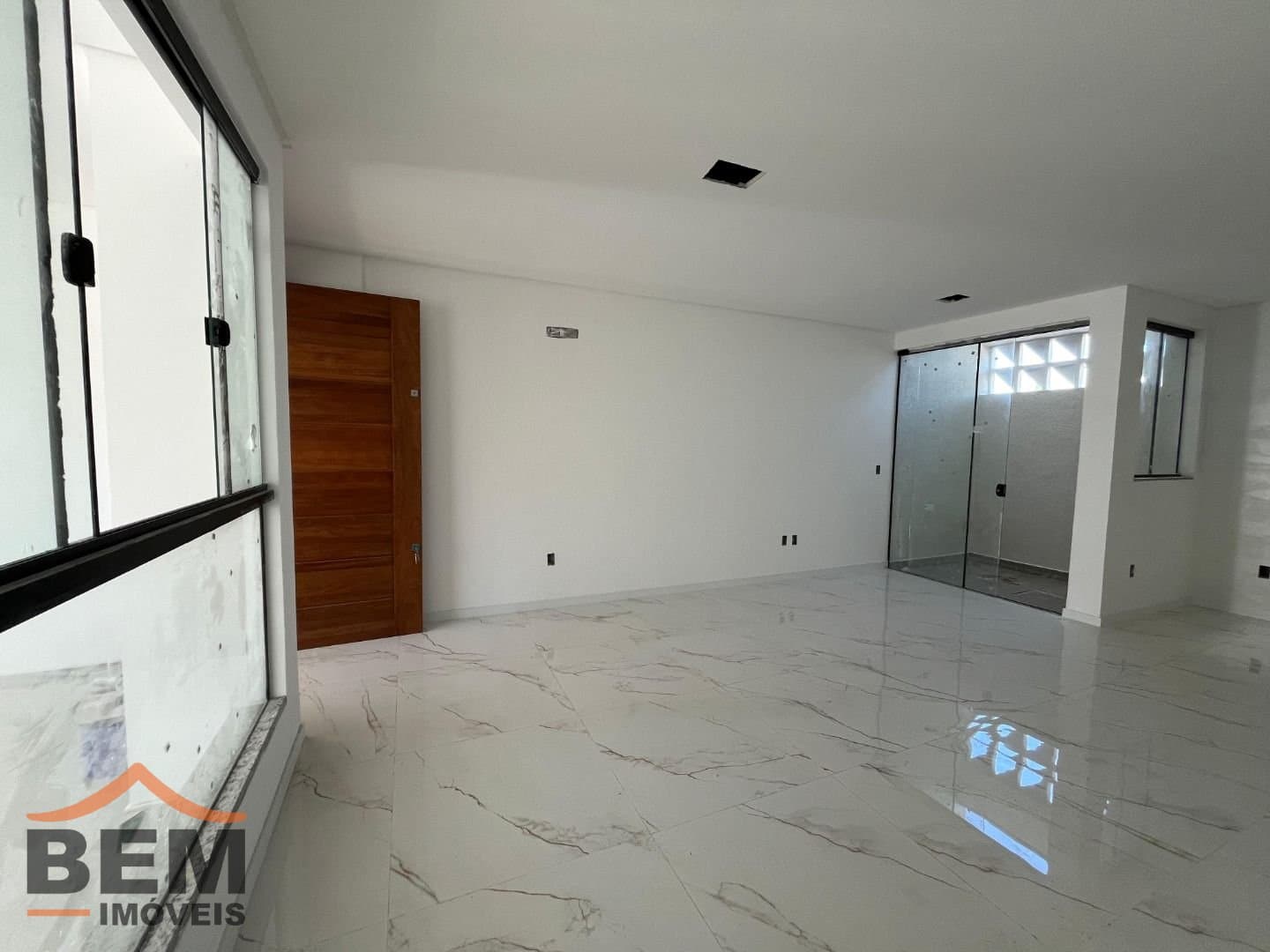 Sobrado para Venda com 3 quartos e 172m² no bairro Dom Bosco, em Itajaí