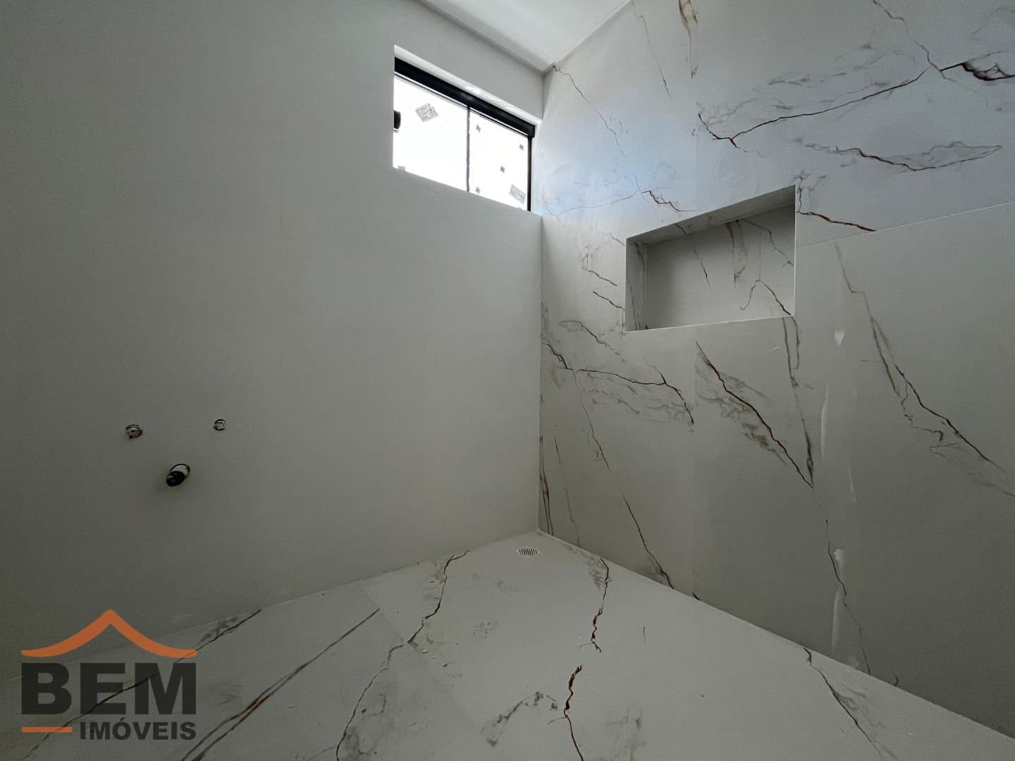 Sobrado para Venda com 3 quartos e 172m² no bairro Dom Bosco, em Itajaí