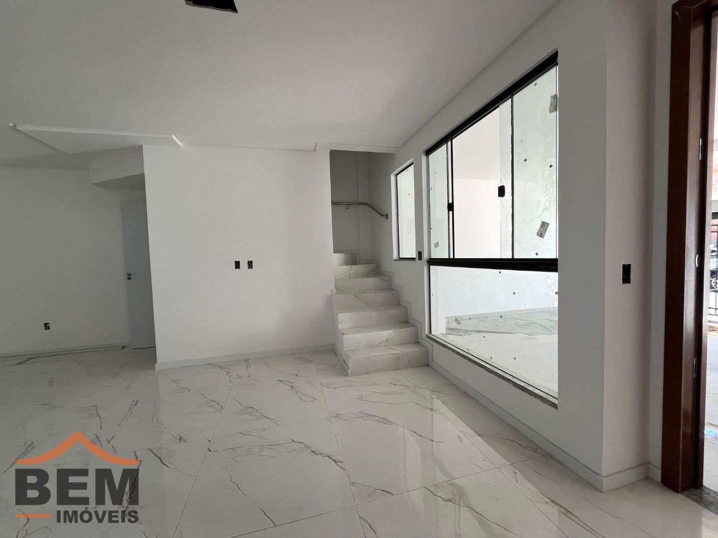 Sobrado para Venda com 3 quartos e 172m² no bairro Dom Bosco, em Itajaí