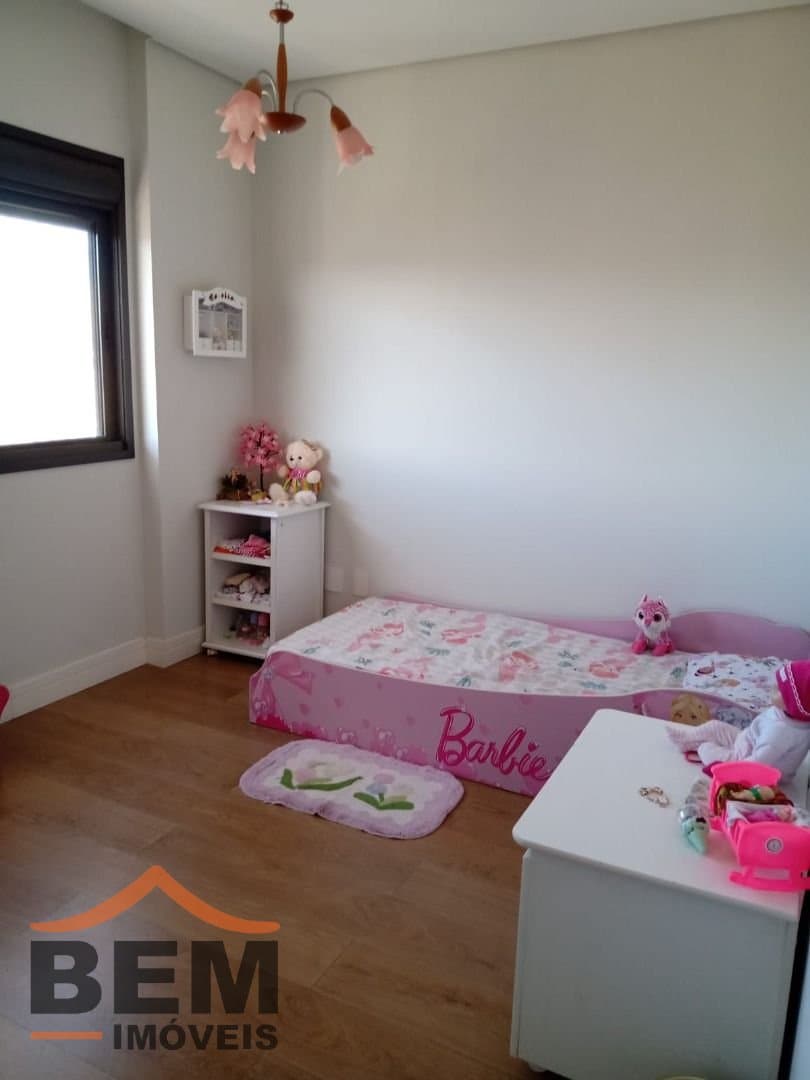 Apartamento para Venda com 3 quartos e 145m² no bairro Centro, em Itajaí