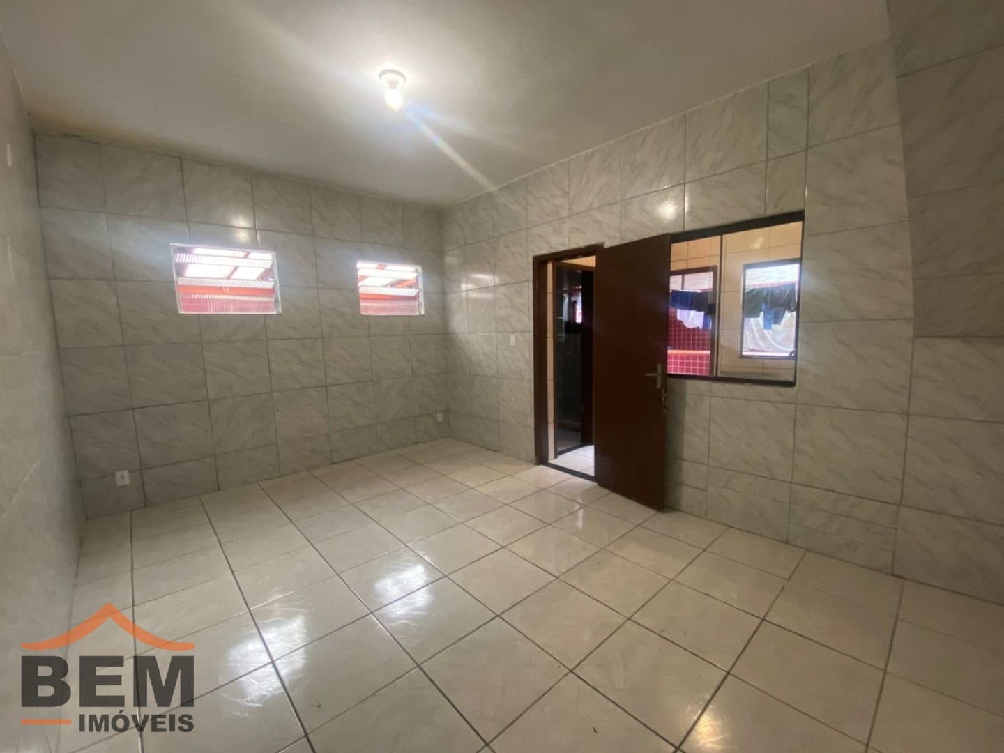Kitnet para Locação com 1 quarto e 30m² no bairro Cidade Nova, em Itajaí