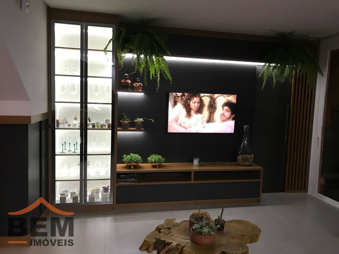 Casa para Venda com 3 quartos e 350m² no bairro São Judas, em Itajaí
