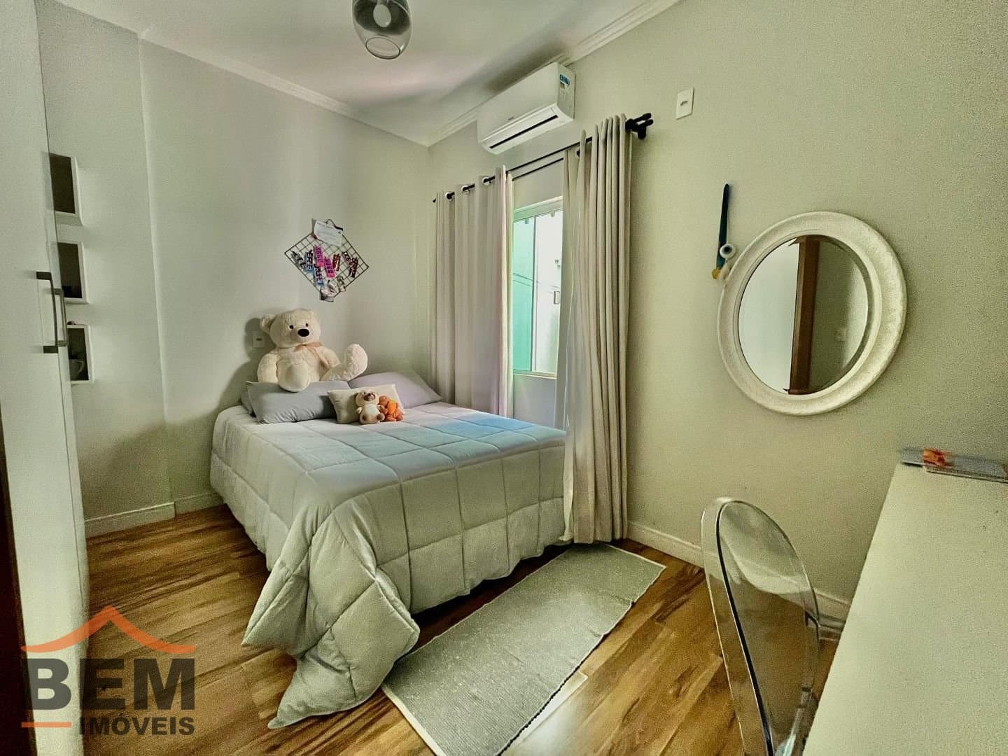 Apartamento para Venda com 3 quartos e 176m² no bairro Praia dos Amores, em Balneário Camboriú