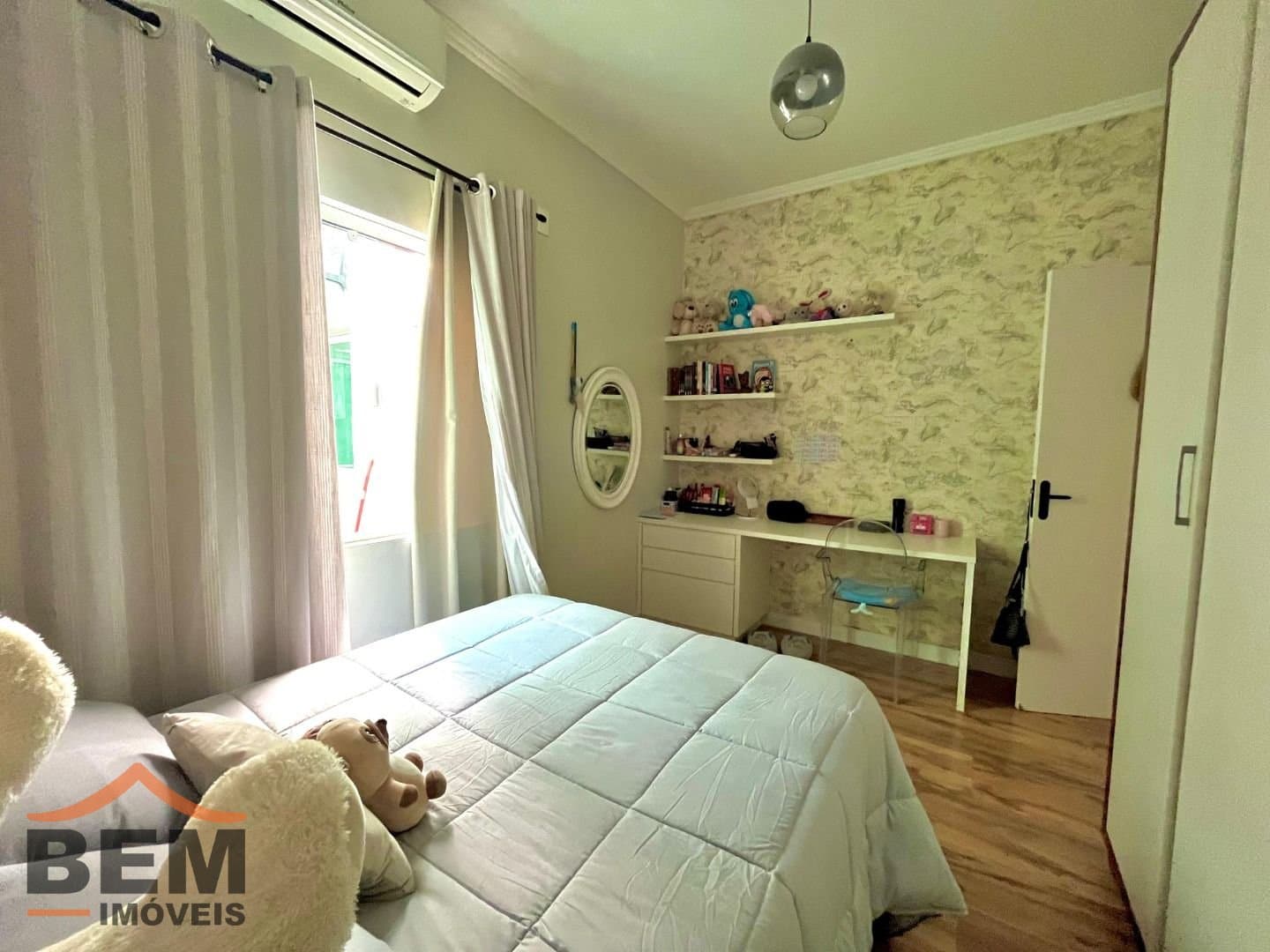 Apartamento para Venda com 3 quartos e 176m² no bairro Praia dos Amores, em Balneário Camboriú