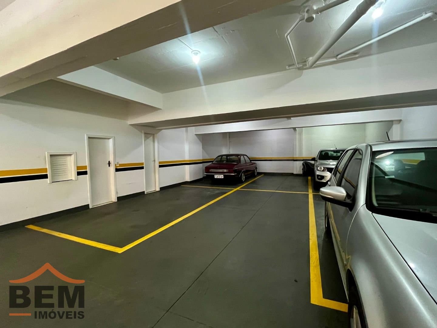 Apartamento para Venda com 3 quartos e 176m² no bairro Praia dos Amores, em Balneário Camboriú