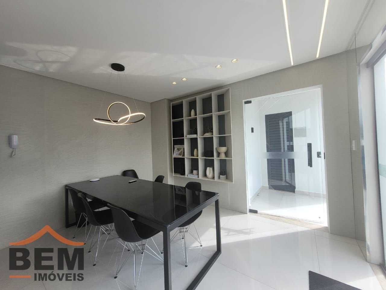 Apartamento para Locação com 2 quartos e 76m² no bairro Praia Brava, em Itajaí
