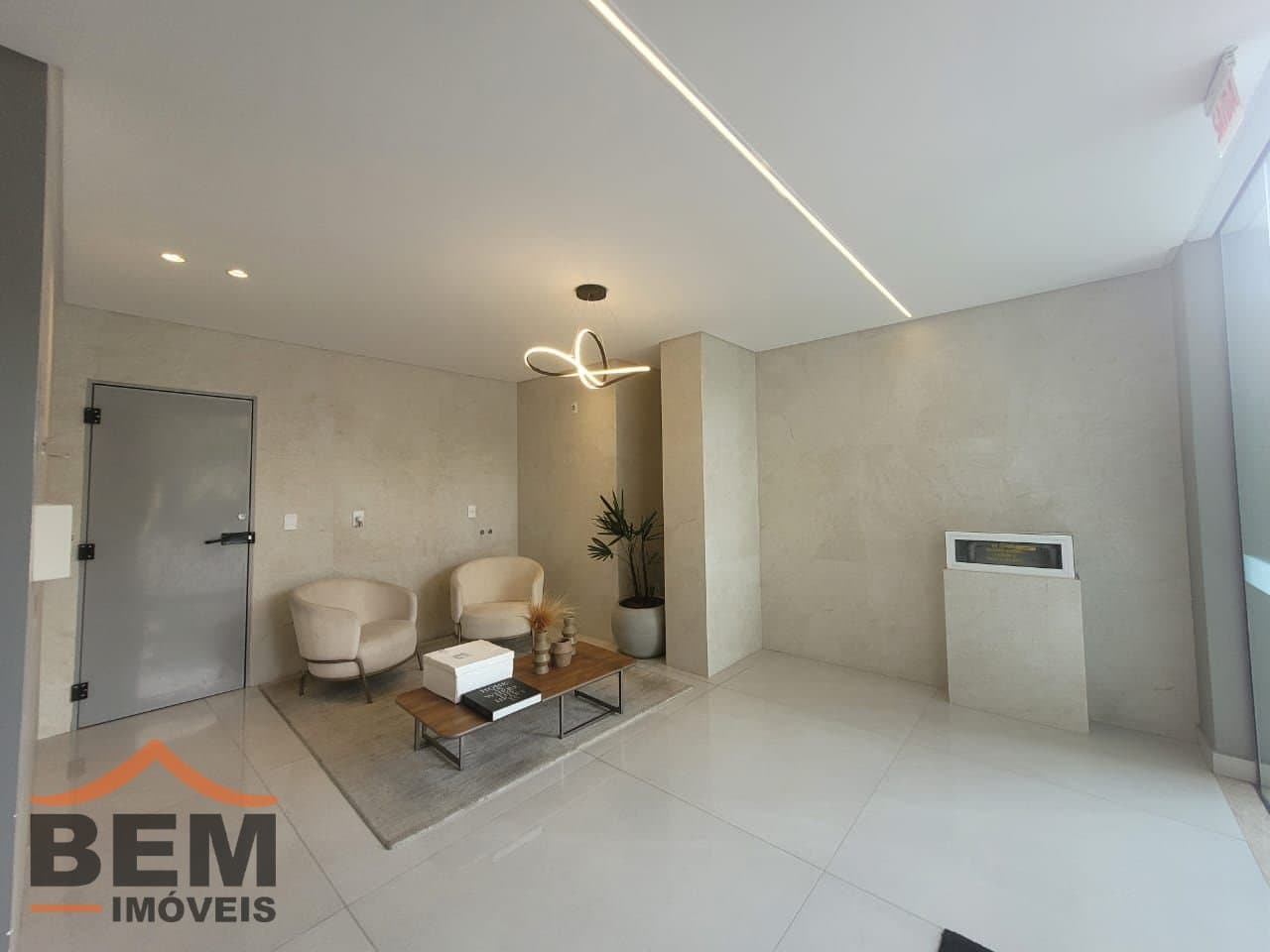 Apartamento para Locação com 2 quartos e 76m² no bairro Praia Brava, em Itajaí