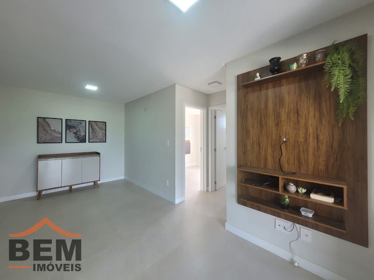 Apartamento para Locação com 2 quartos e 76m² no bairro Praia Brava, em Itajaí