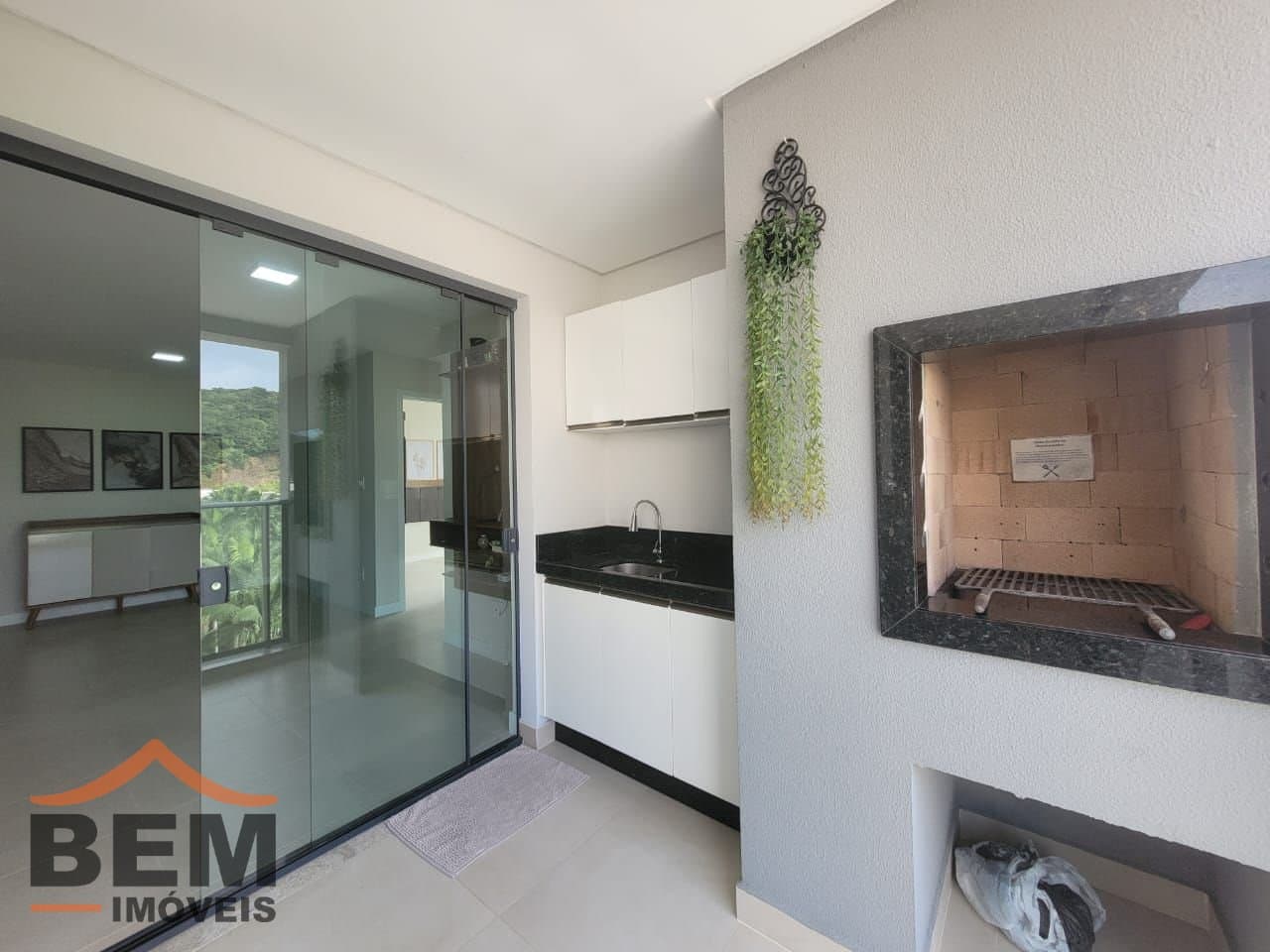 Apartamento para Locação com 2 quartos e 76m² no bairro Praia Brava, em Itajaí