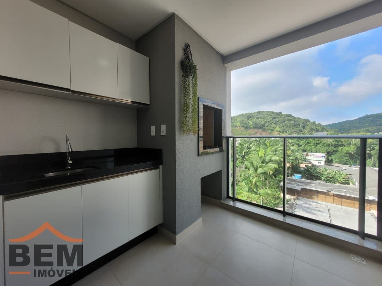 Apartamento para Locação com 2 quartos e 76m² no bairro Praia Brava, em Itajaí