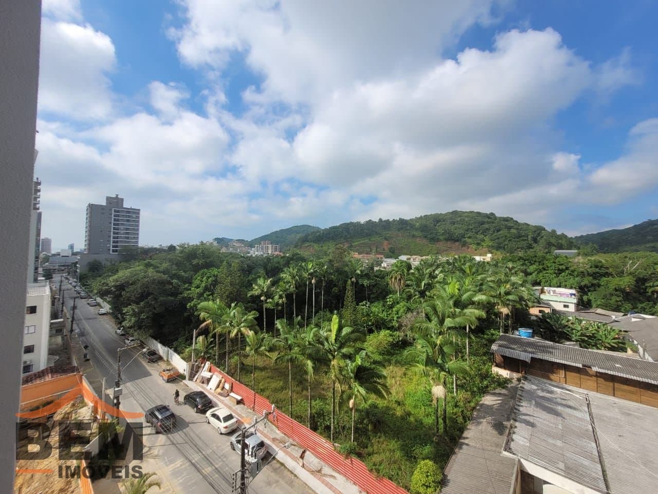 Apartamento para Locação com 2 quartos e 76m² no bairro Praia Brava, em Itajaí