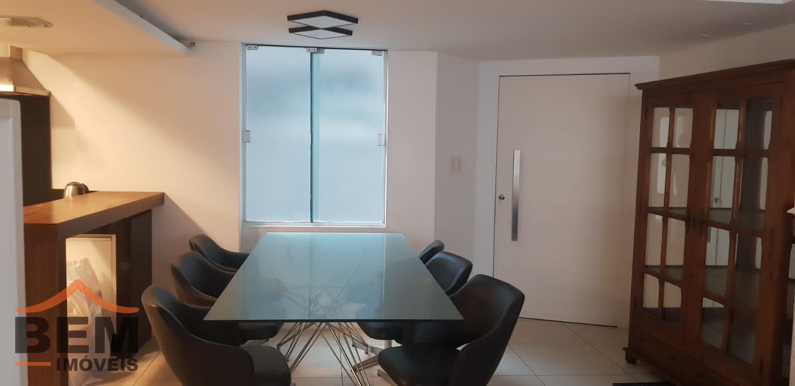 Apartamento para Locação com 3 quartos e 90m² no bairro Centro, em Balneário Camboriú: 05- SALA DE JANTAR 