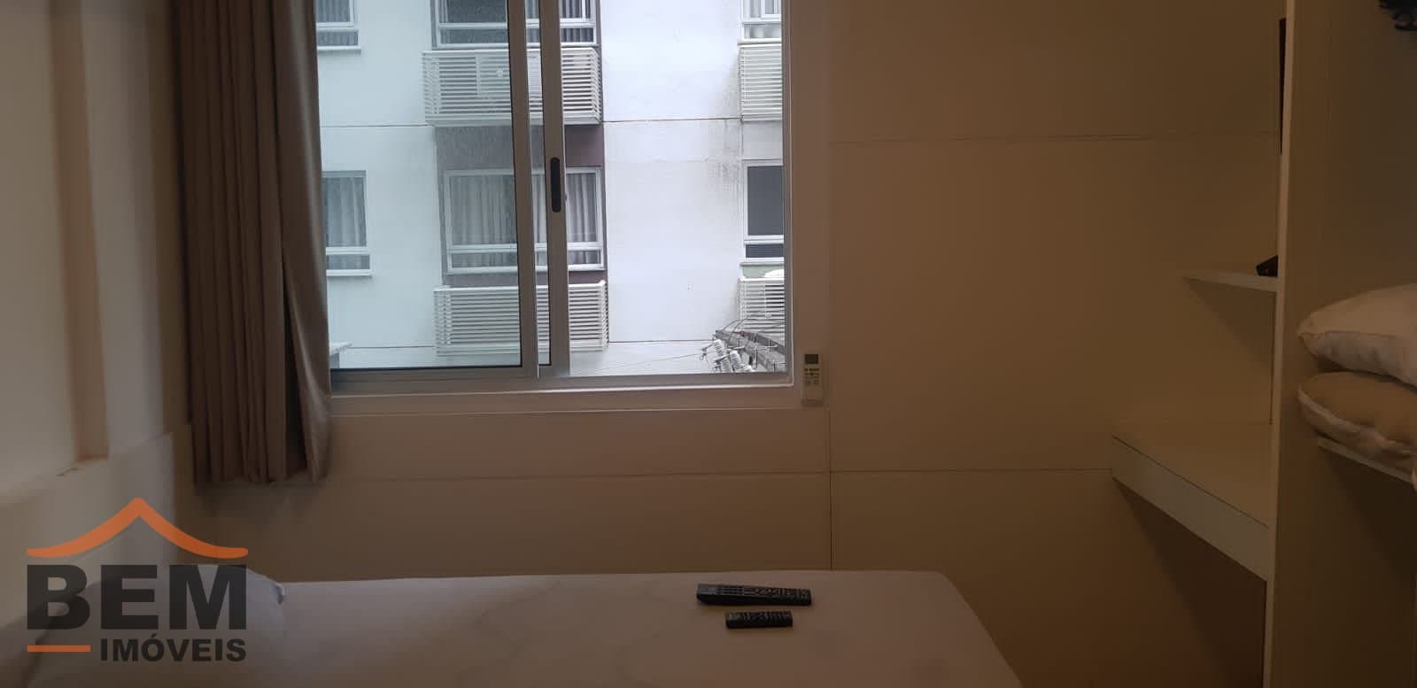 Apartamento para Locação com 3 quartos e 90m² no bairro Centro, em Balneário Camboriú: 12- DORMITÓRIO 02