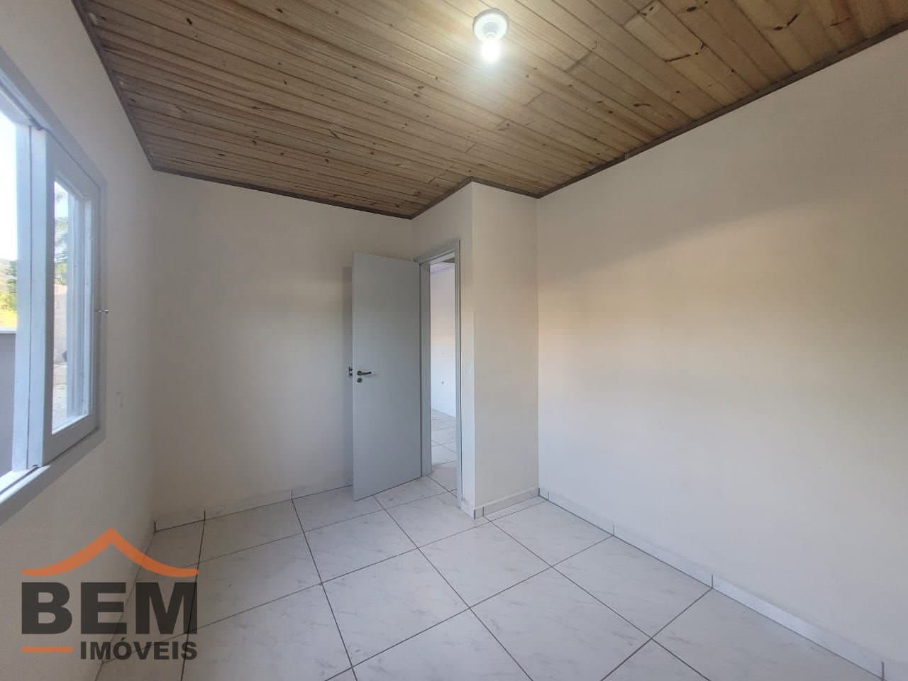 Casa para Locação com 2 quartos e 35m² no bairro Baia, em Itajaí