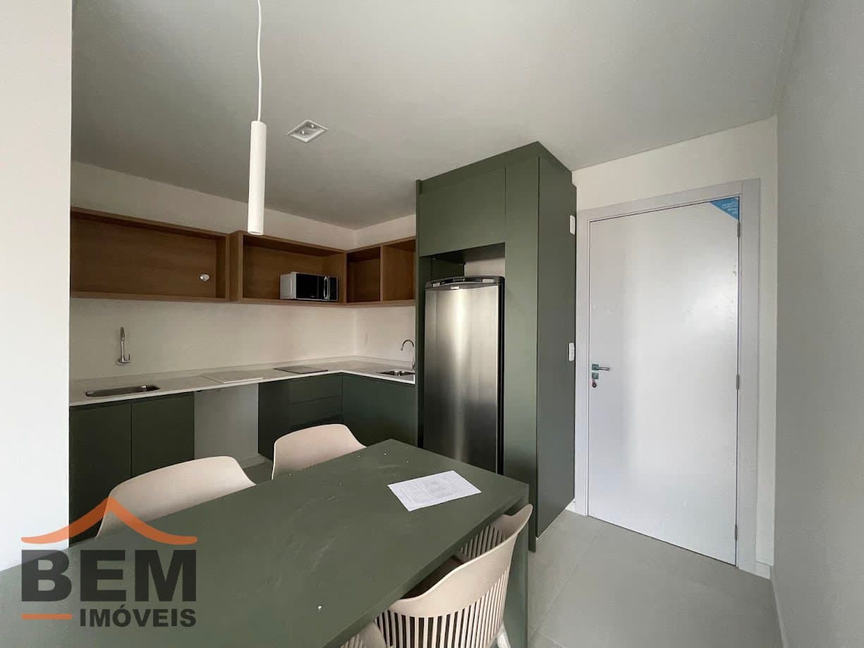 Apartamento para Locação com 1 quarto e 40m² no bairro Centro, em Itajaí