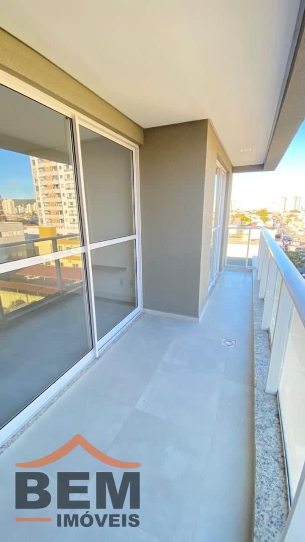 Apartamento para Locação com 2 quartos e 70m² no bairro São João, em Itajaí