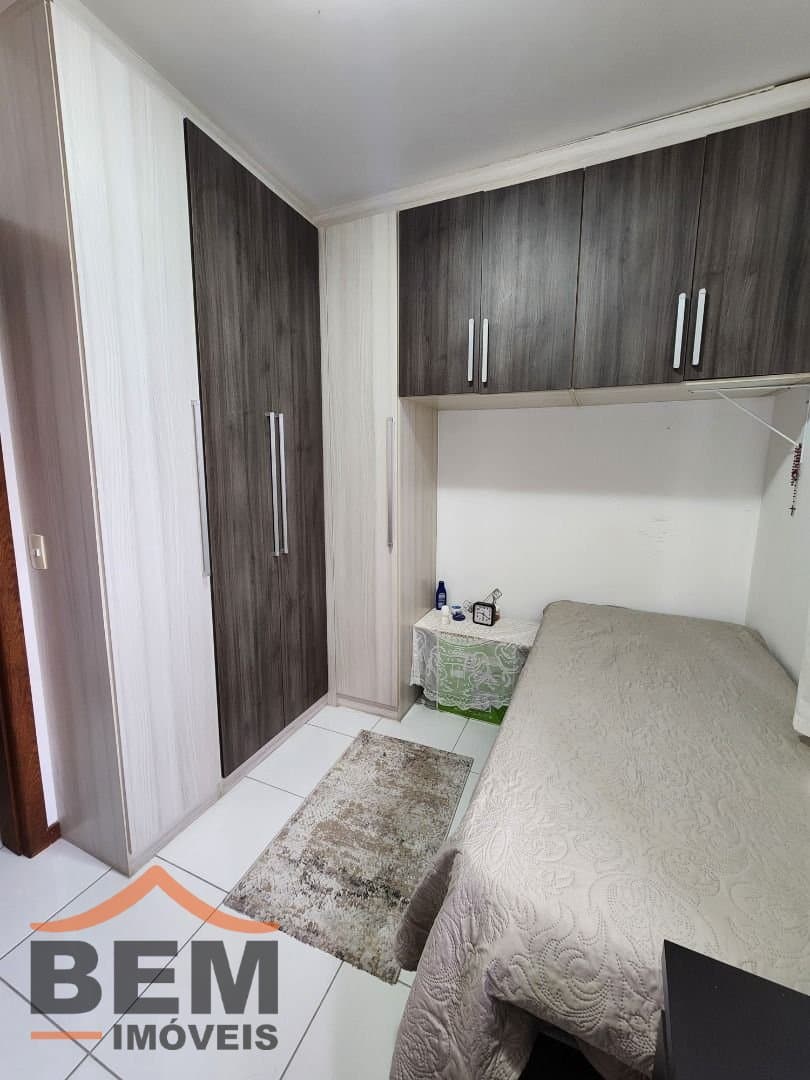 Apartamento para Venda com 3 quartos e 87m² no bairro Vila Operária, em Itajaí
