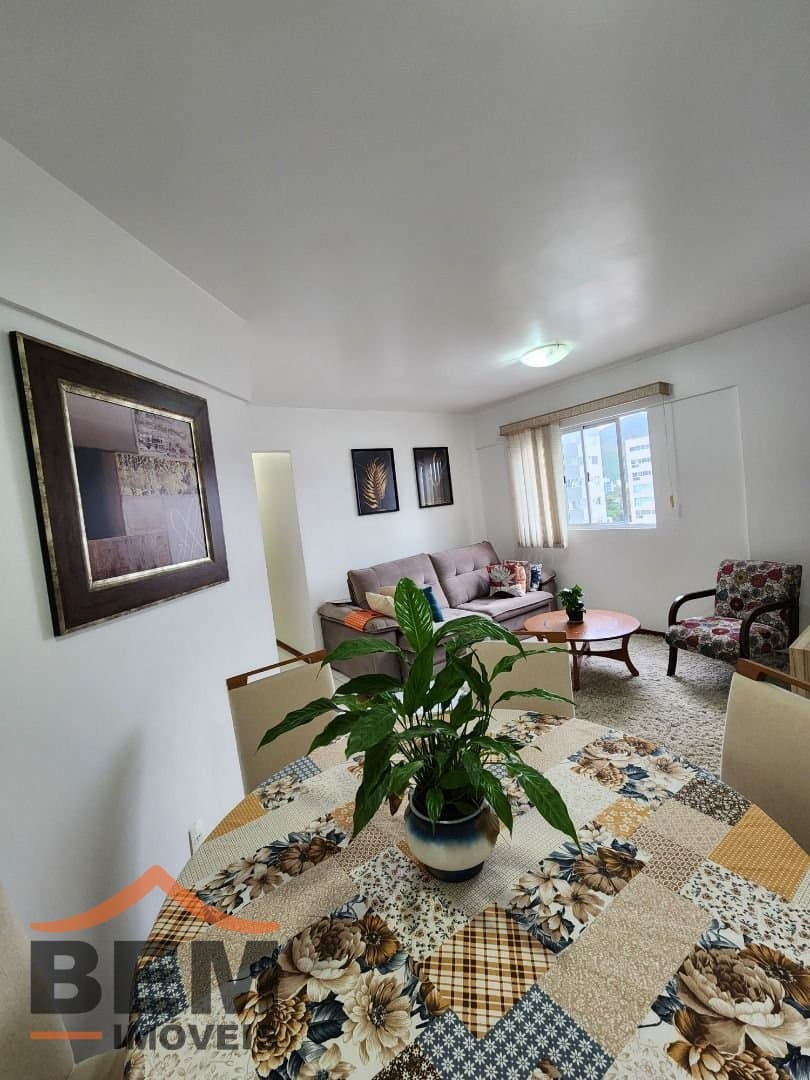 Apartamento para Venda com 3 quartos e 87m² no bairro Vila Operária, em Itajaí