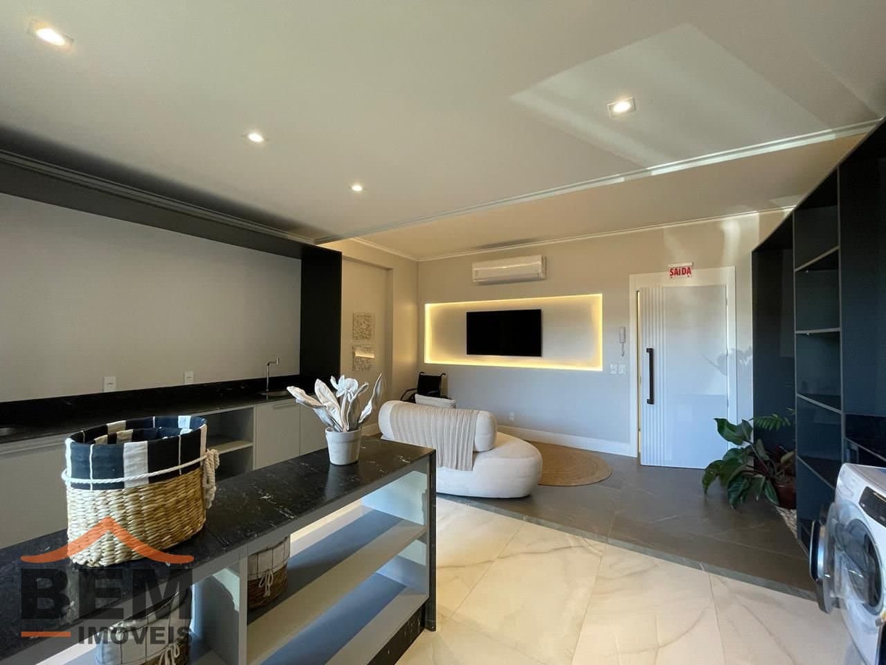 Apartamento para Locação com 2 quartos e 66m² no bairro São Vicente, em Itajaí