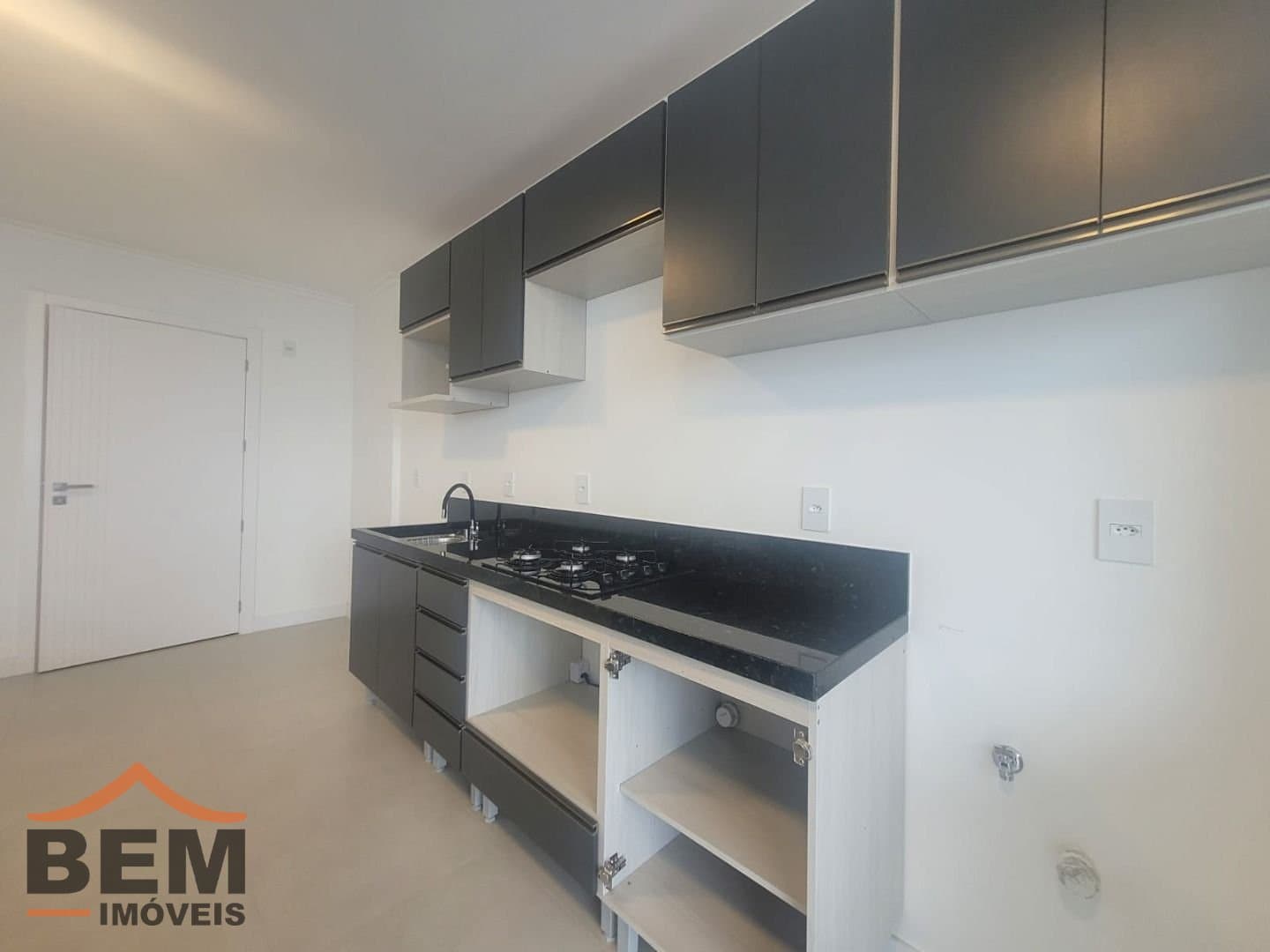 Apartamento para Locação com 2 quartos e 66m² no bairro São Vicente, em Itajaí