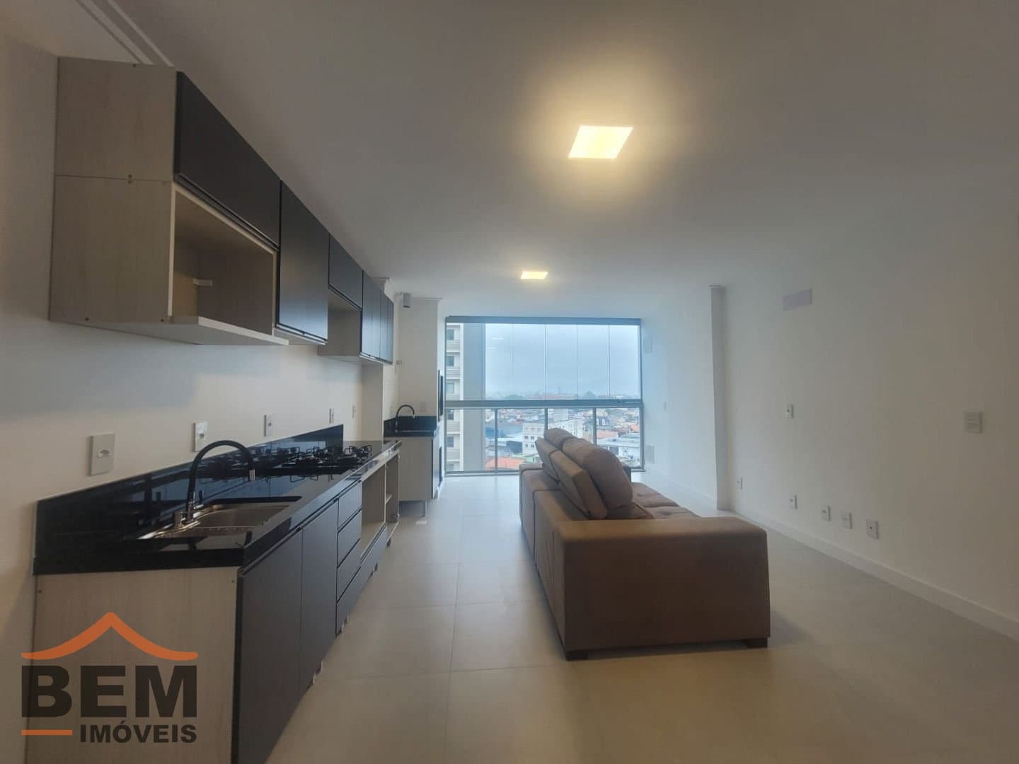 Apartamento para Locação com 2 quartos e 66m² no bairro São Vicente, em Itajaí