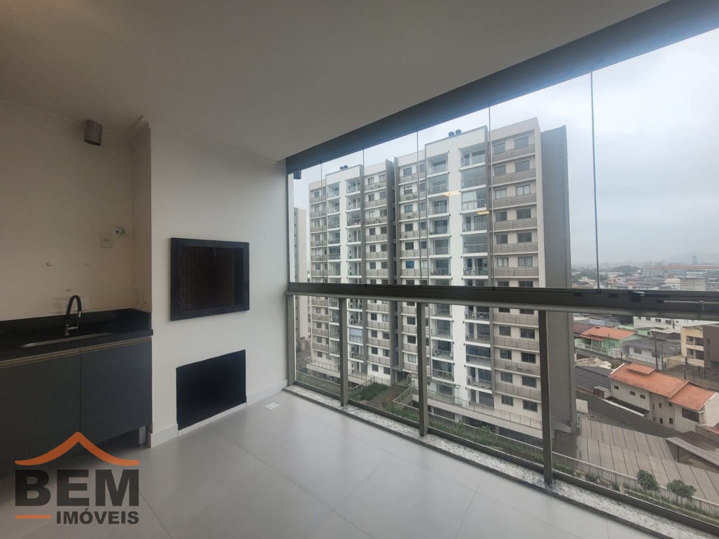 Apartamento para Locação com 2 quartos e 66m² no bairro São Vicente, em Itajaí