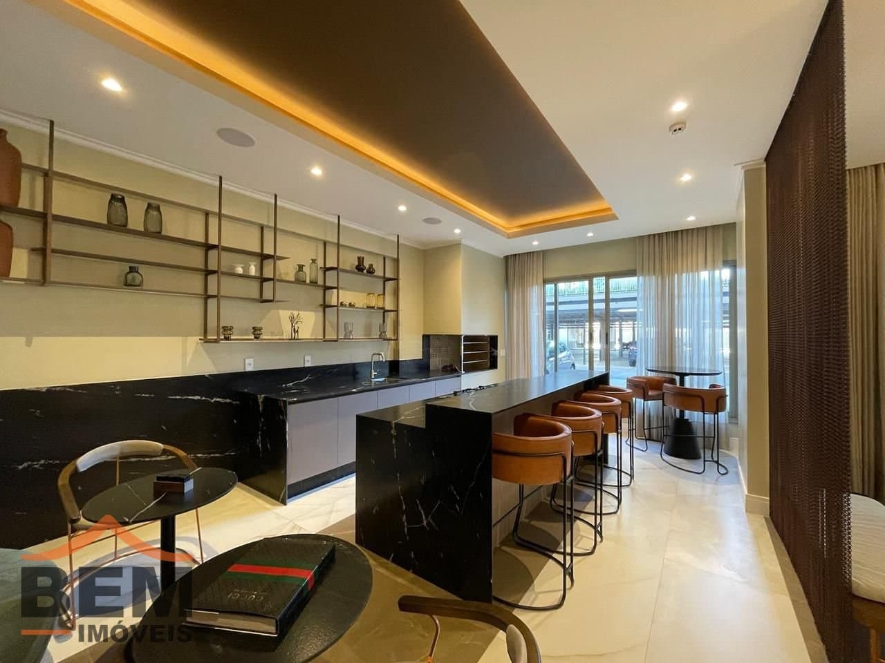 Apartamento para Locação com 2 quartos e 66m² no bairro São Vicente, em Itajaí