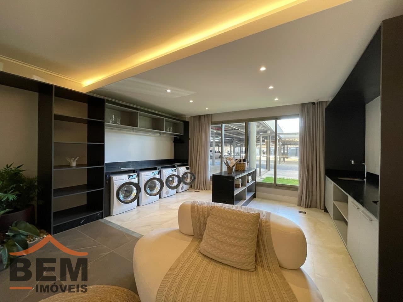 Apartamento para Locação com 2 quartos e 66m² no bairro São Vicente, em Itajaí