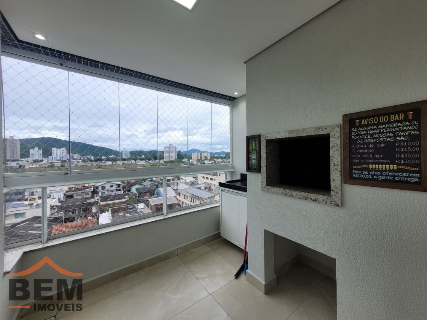 Apartamento para Venda com 2 quartos e 62m² no bairro Dom Bosco, em Itajaí