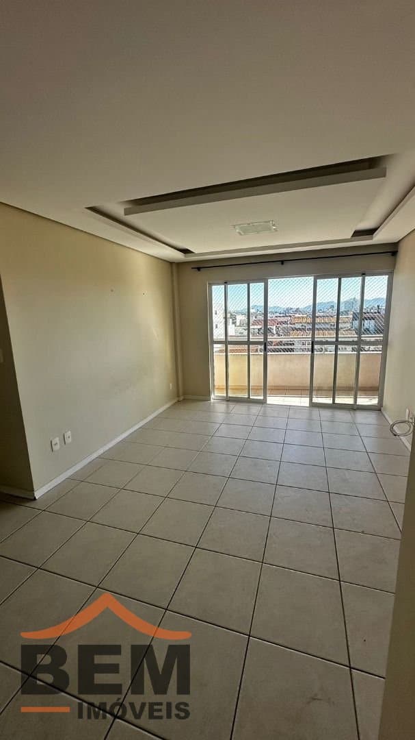 Apartamento para Venda com 3 quartos e 98m² no bairro Dom Bosco, em Itajaí