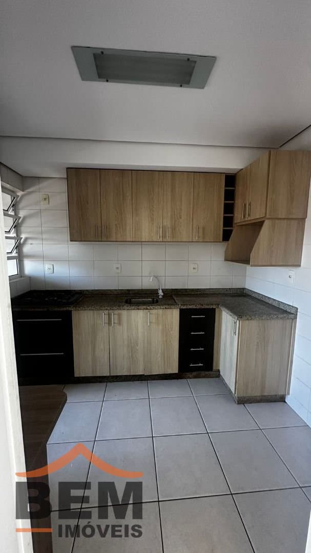Apartamento para Venda com 3 quartos e 98m² no bairro Dom Bosco, em Itajaí