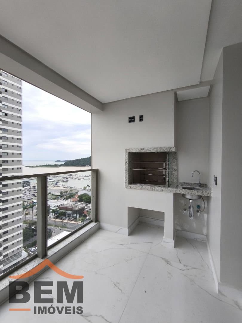 Apartamento para Venda com 3 quartos e 134m² no bairro Centro, em Itajaí