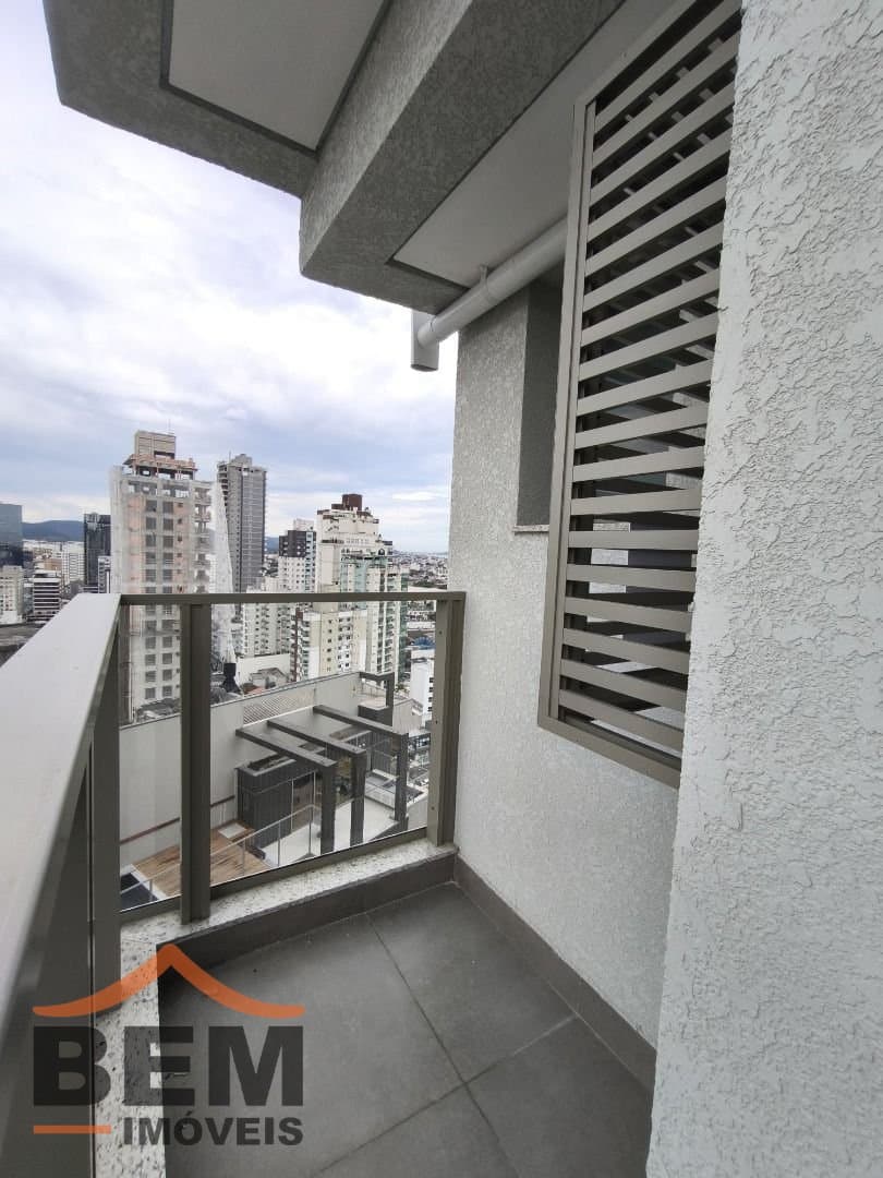 Apartamento para Venda com 3 quartos e 134m² no bairro Centro, em Itajaí