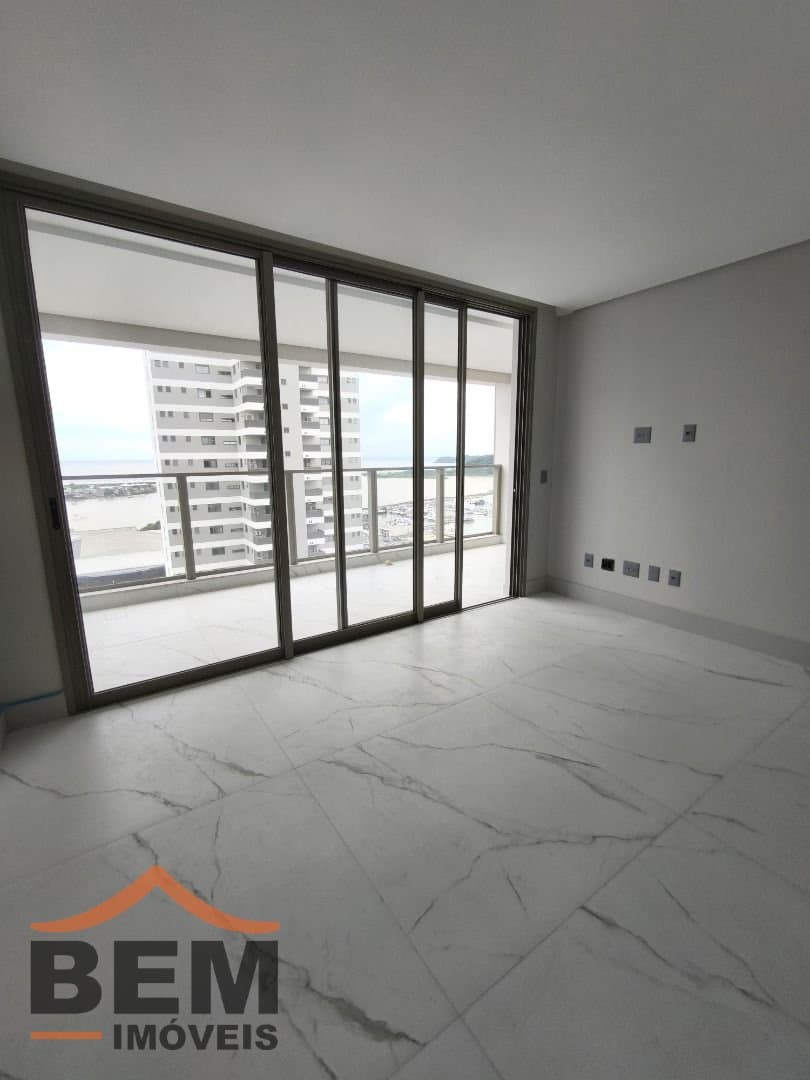 Apartamento para Venda com 3 quartos e 134m² no bairro Centro, em Itajaí
