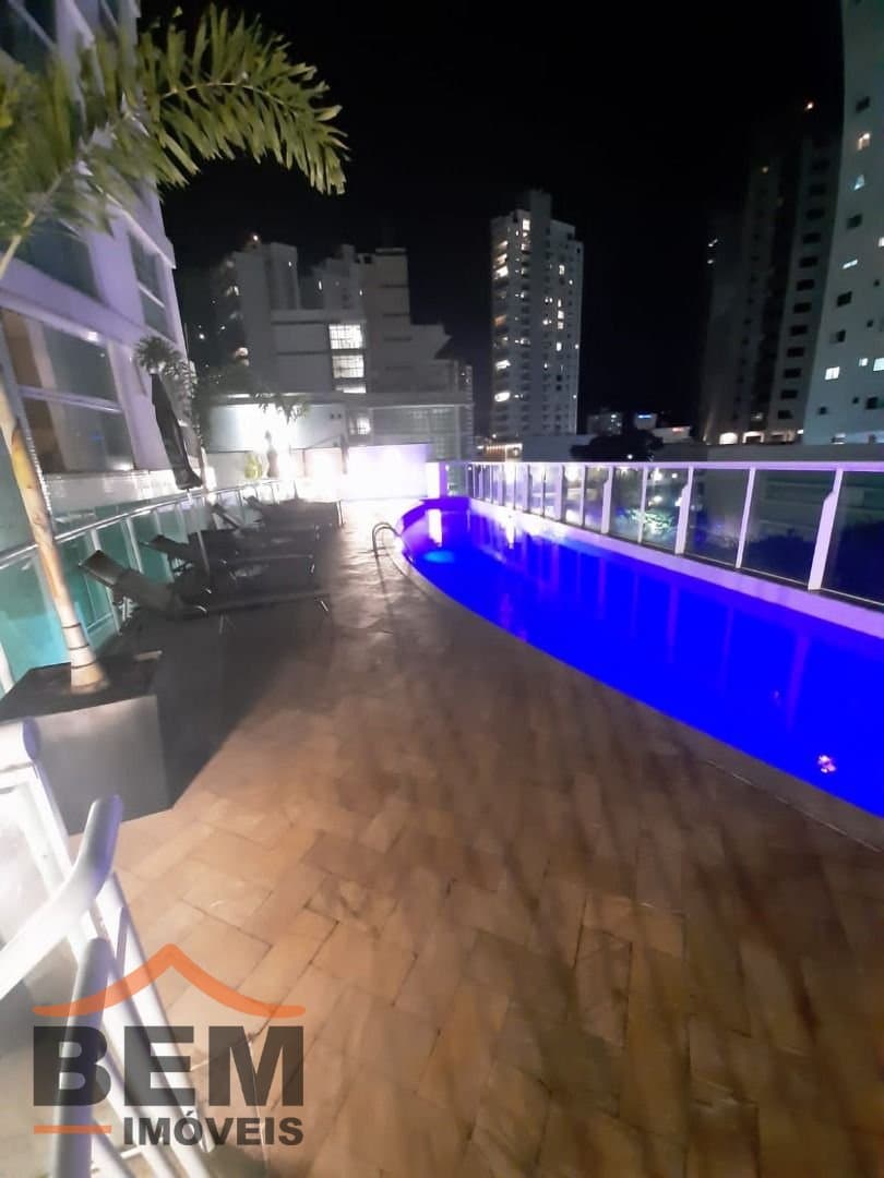 Apartamento para Venda com 2 quartos no bairro Centro, em Itajaí