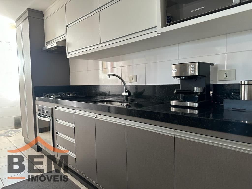 Apartamento para Venda com 2 quartos no bairro Centro, em Itajaí