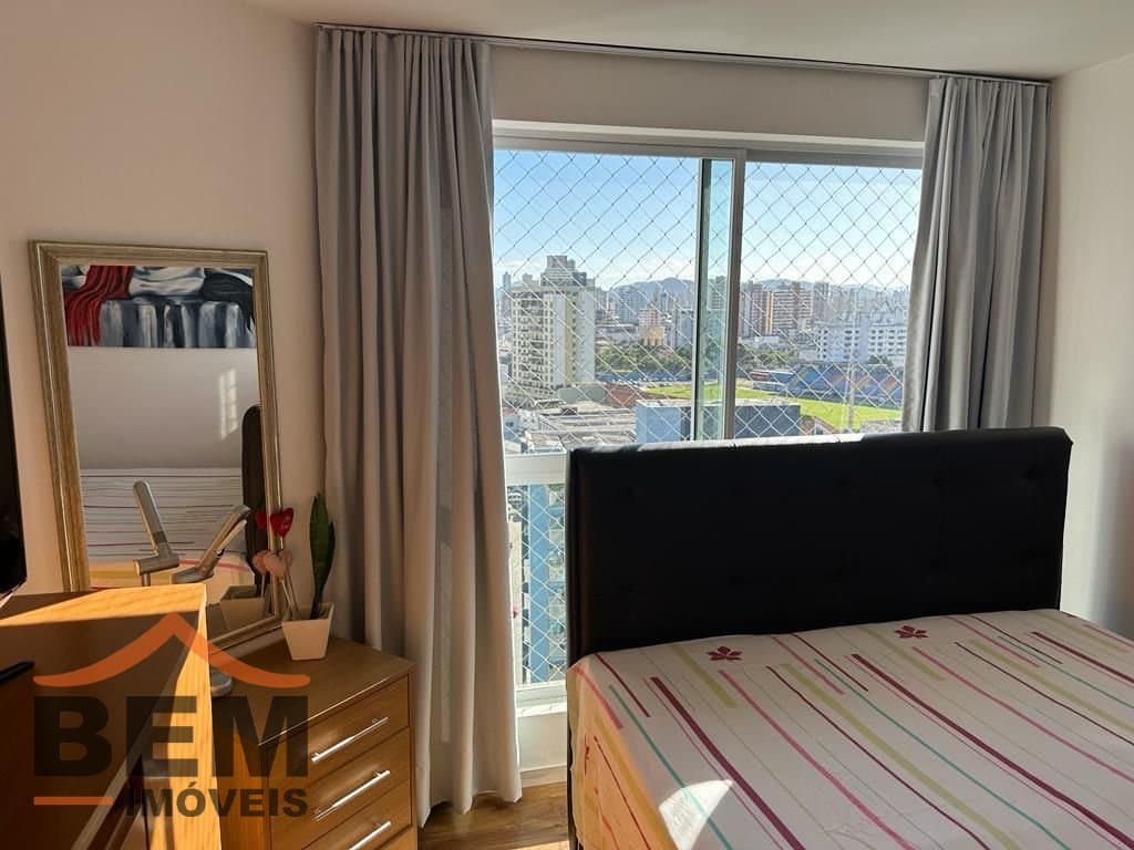Apartamento para Venda com 2 quartos no bairro Centro, em Itajaí