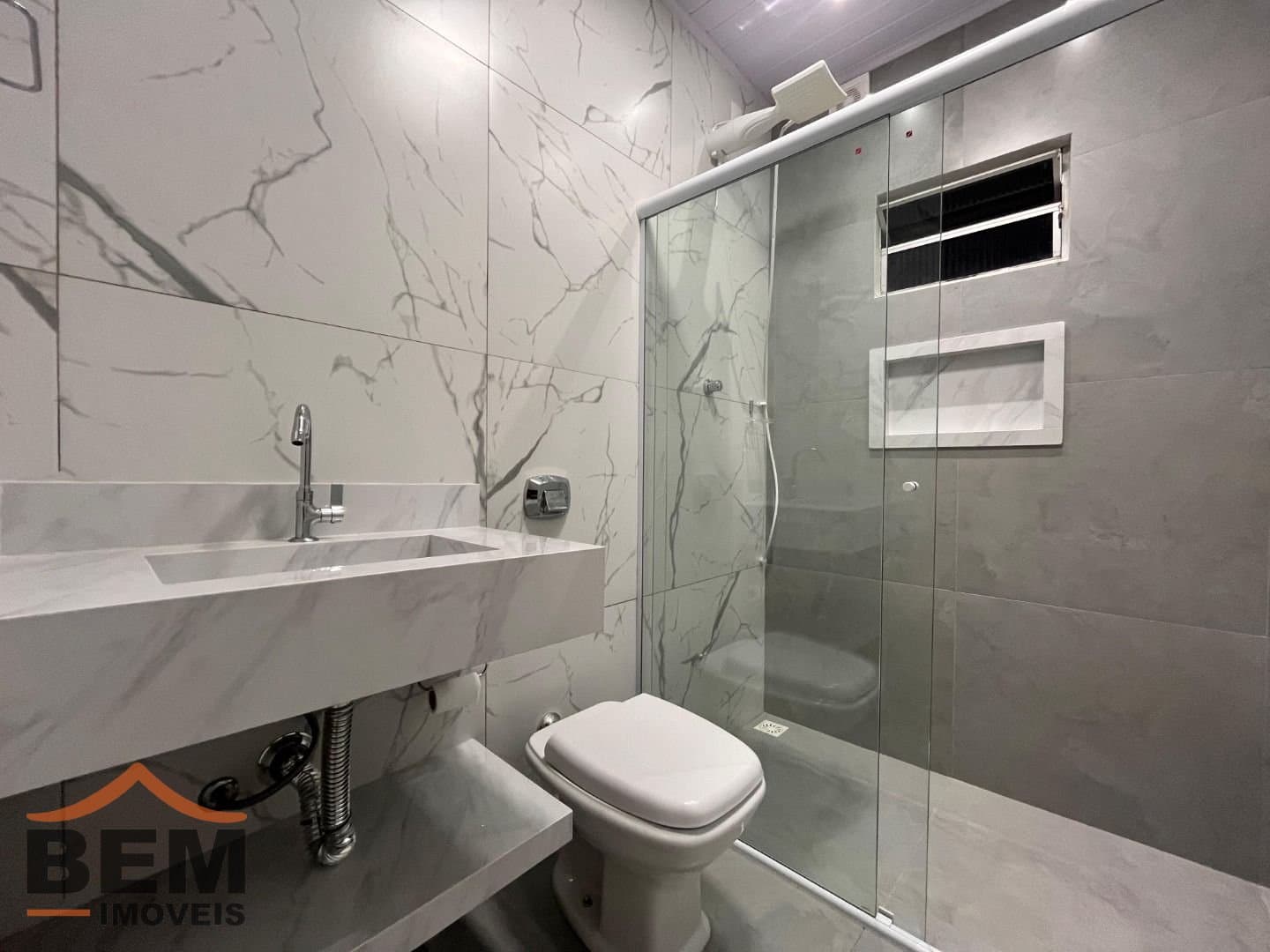 Casa para Venda com 4 quartos e 250m² no bairro Fazenda, em Itajaí