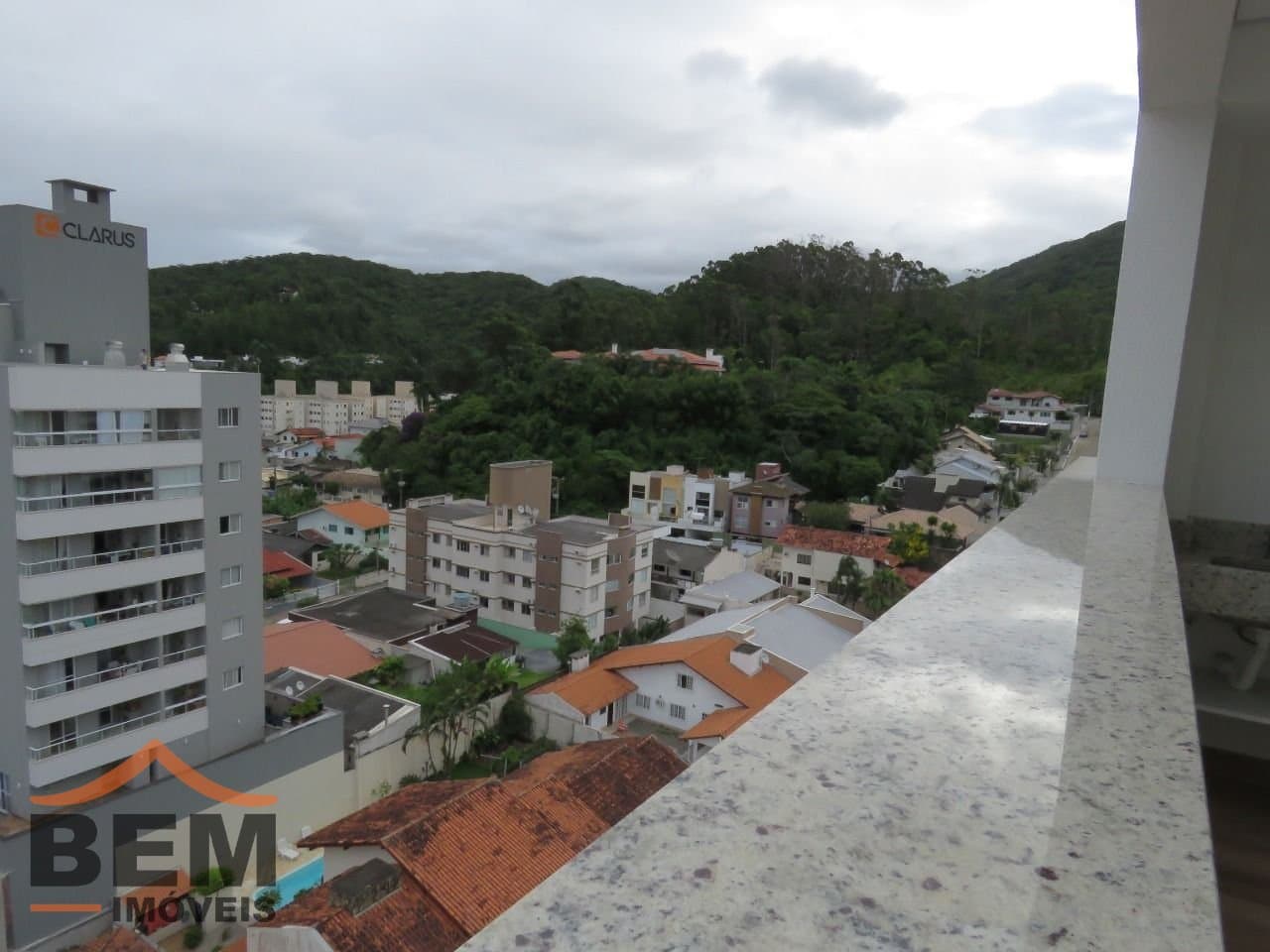 Apartamento para Venda com 3 quartos e 110m² no bairro Fazendinha, em Itajaí