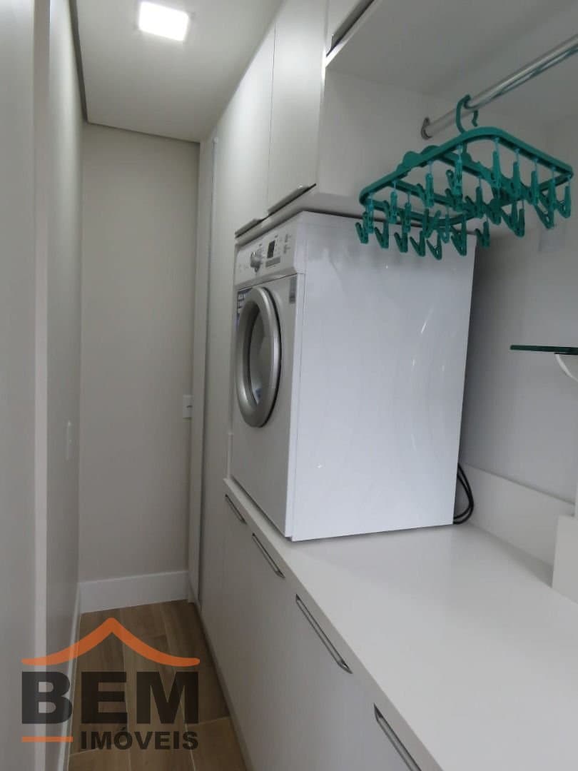 Apartamento para Venda com 3 quartos e 110m² no bairro Fazendinha, em Itajaí