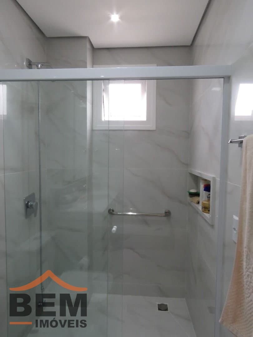 Apartamento para Venda com 3 quartos e 110m² no bairro Fazendinha, em Itajaí