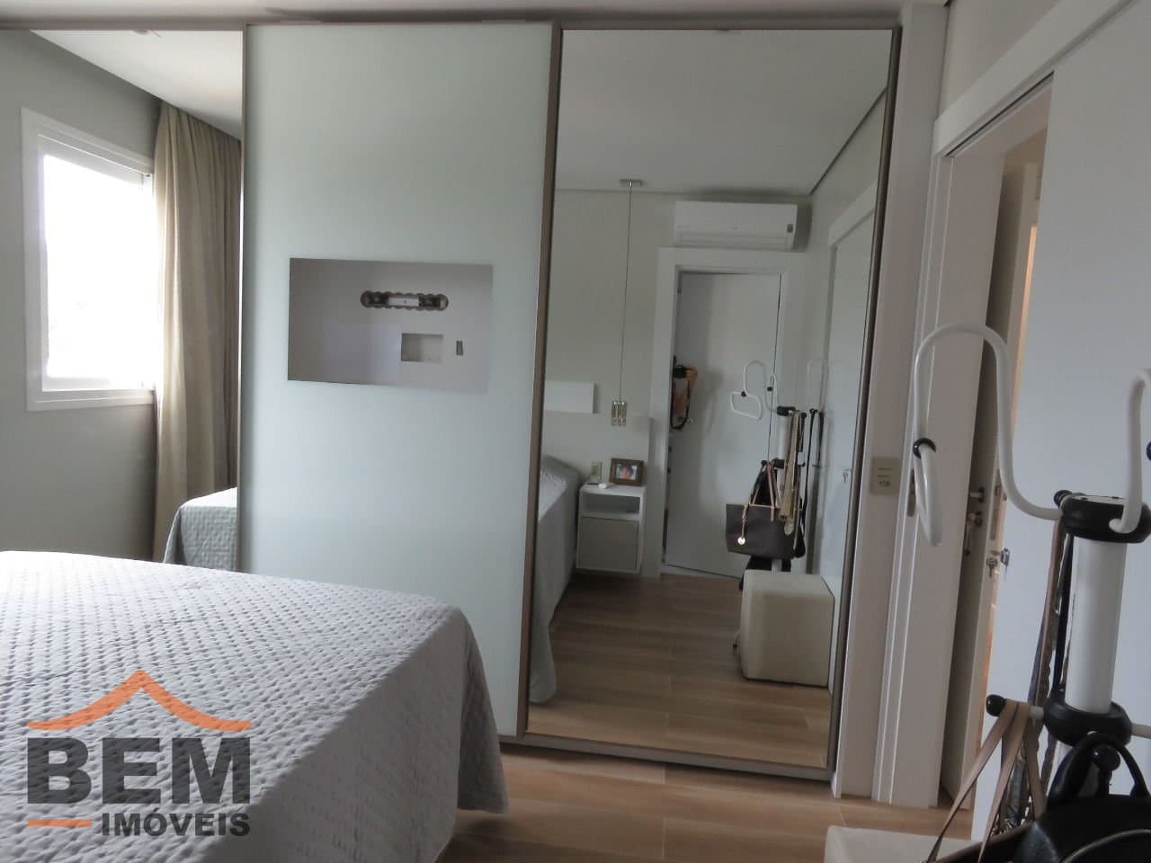 Apartamento para Venda com 3 quartos e 110m² no bairro Fazendinha, em Itajaí