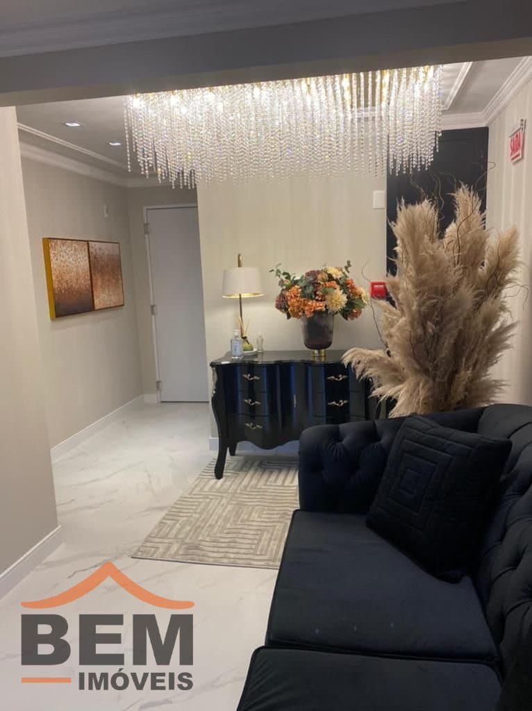 Apartamento para Venda com 3 quartos e 118m² no bairro Meia Praia, em Itapema