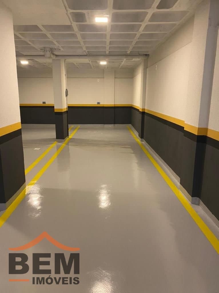Apartamento para Venda com 3 quartos e 118m² no bairro Meia Praia, em Itapema
