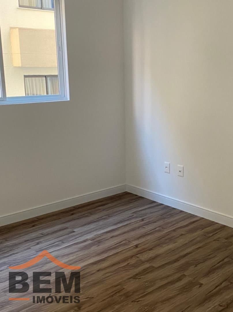 Apartamento para Venda com 3 quartos e 118m² no bairro Meia Praia, em Itapema